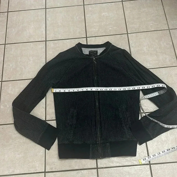 2 for $15 Men's Sweater - Picture 3 of 6